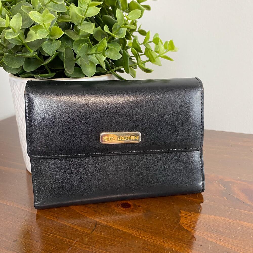 Vintage St. John Black Leather Women's Wallet Bifold